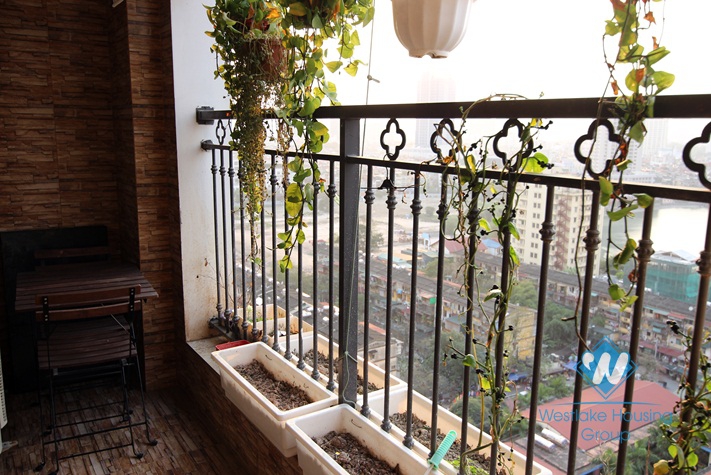 Cheaper 02 bedrooms apartment in Giang Vo, Ba dinh district for rent